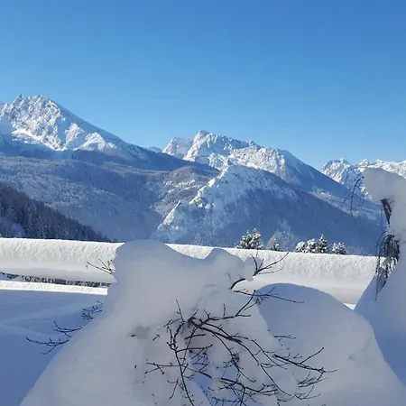 2 Bergpanorama Mit Blick Ins Tal Fuer Absolute Nichtraucher *